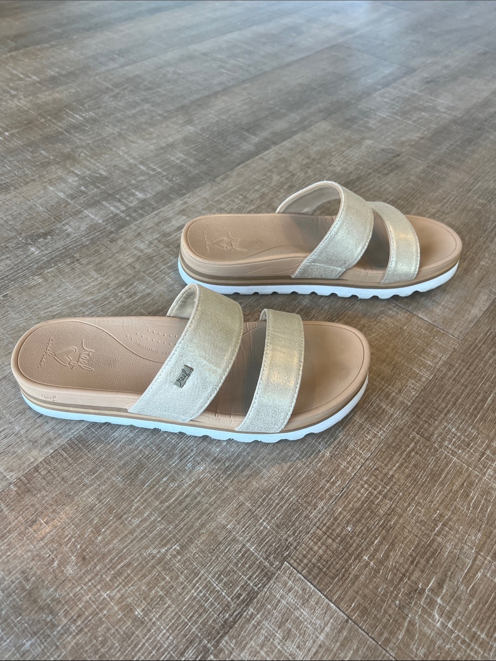 Reef Banded Horizon Hi Open Toe Slide Sandal in Champagne size 11 - Picture 3 of 10